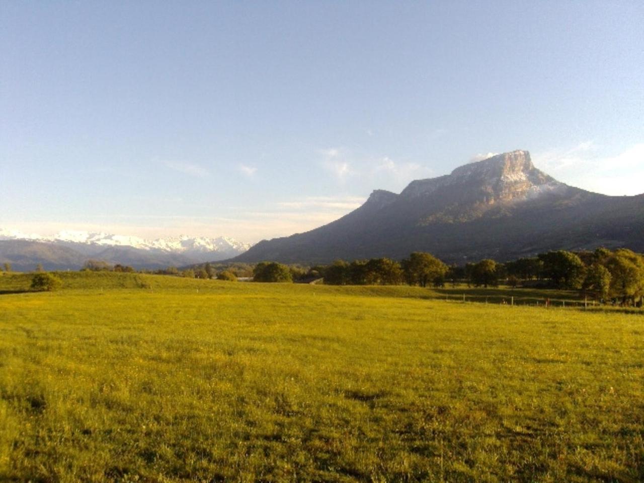 Gite Arthur Et Germaine Maisonnette A La Campagne Avec Un Grand Jardin Saint-Jeoire-Prieure Esterno foto