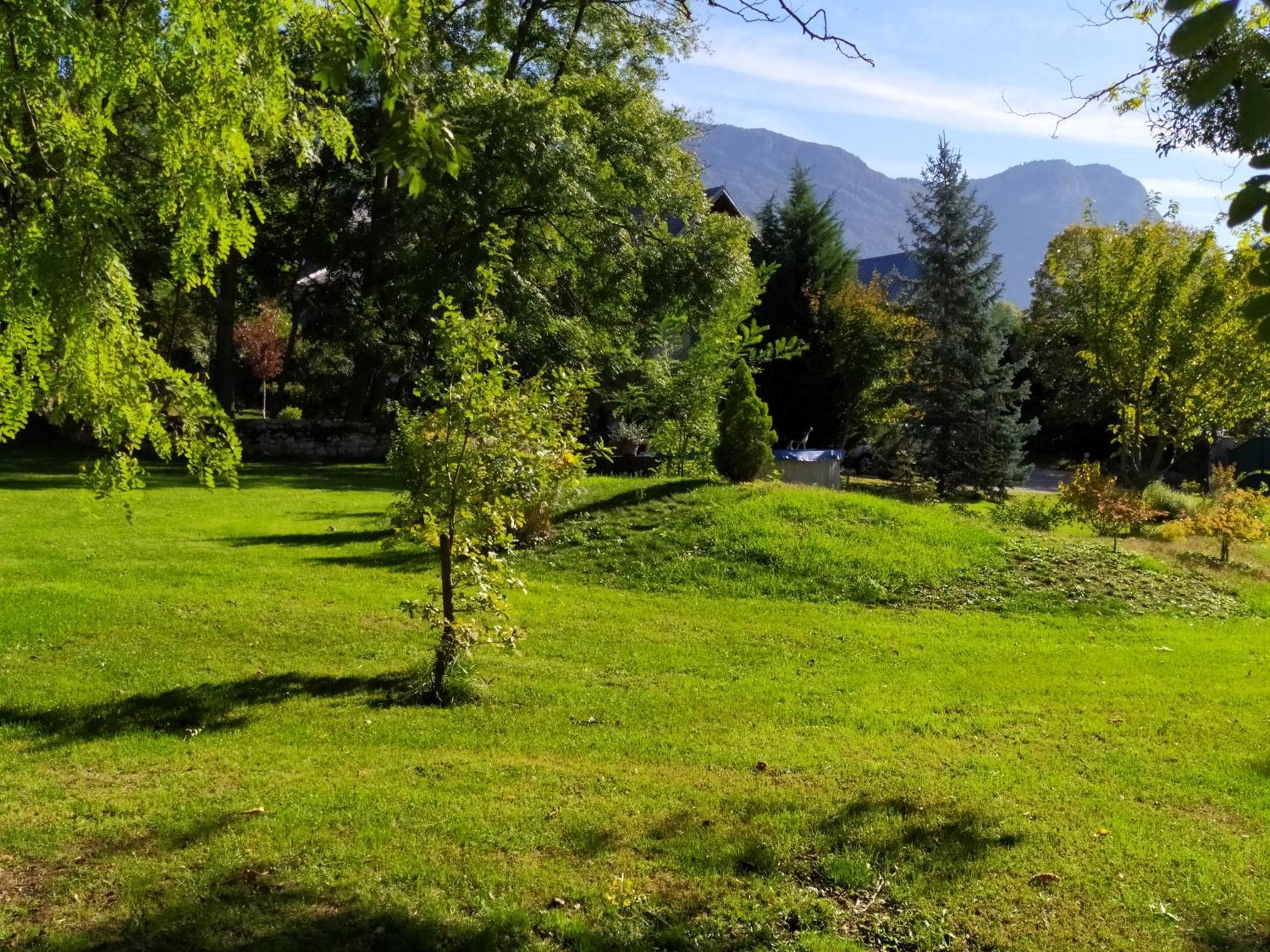 Gite Arthur Et Germaine Maisonnette A La Campagne Avec Un Grand Jardin Saint-Jeoire-Prieure Esterno foto